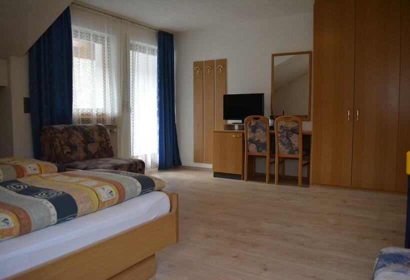 غرفة قياسية, Sonja