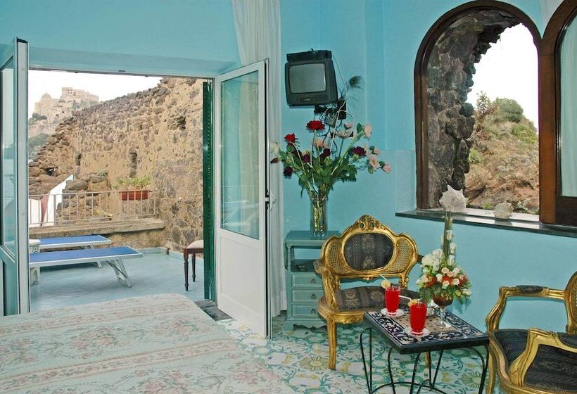 اتاق استاندارد, Strand Hotel Delfini