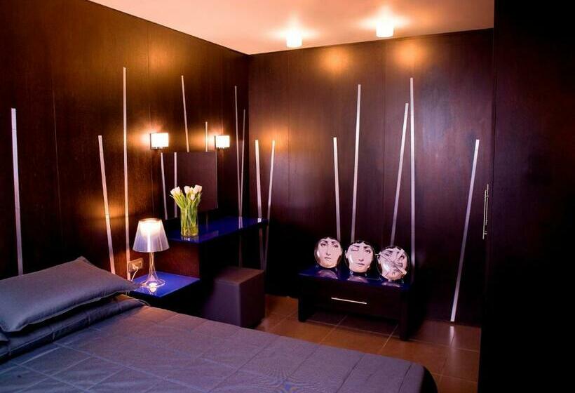 اتاق سوپریور سه تخته, Suite Valadier