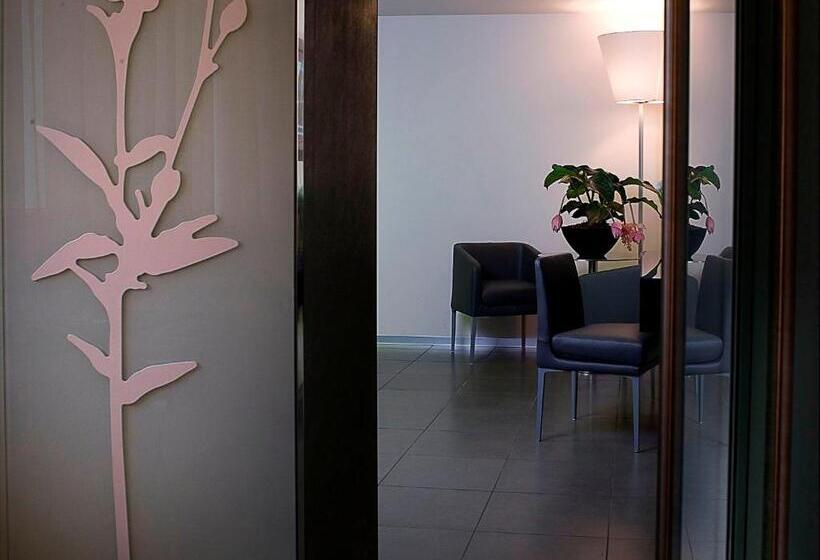 اتاق سوپریور, Suite Valadier