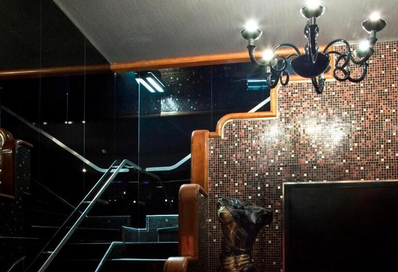 اتاق سوپریور, Suite Valadier