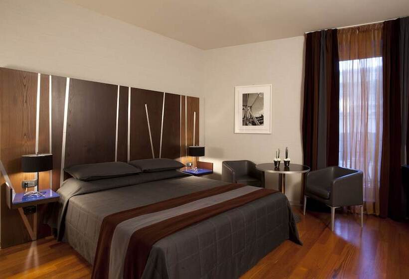 اتاق سوپریور, Suite Valadier