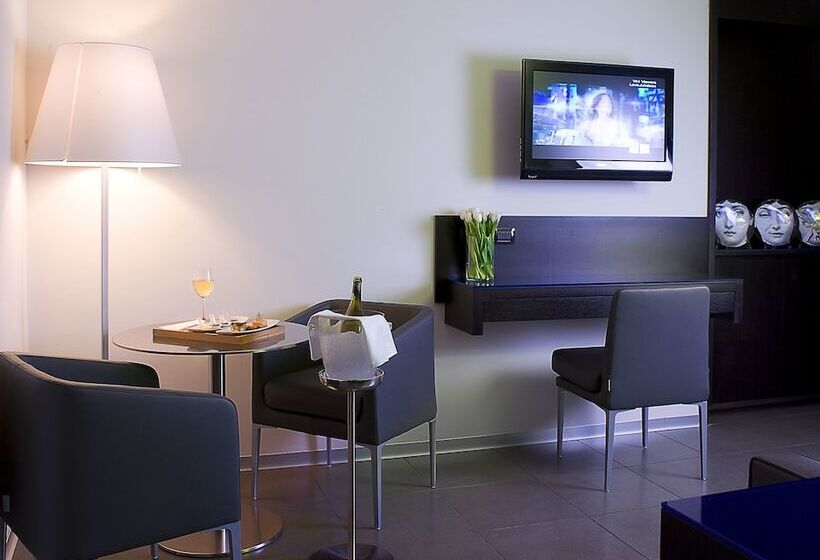 اتاق سوپریور, Suite Valadier