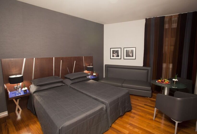 اتاق سوپریور سه تخته, Suite Valadier