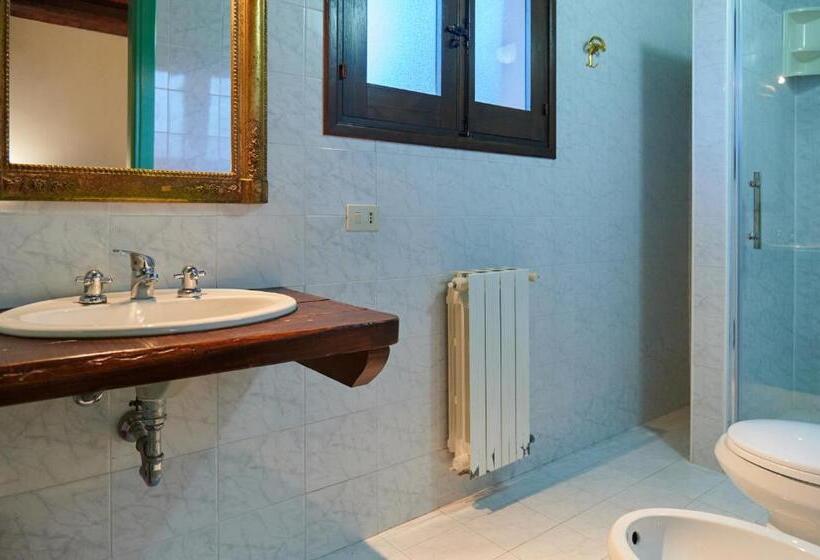 חדר סטנדרט לשלושה, Tenuta Luogo Marchese