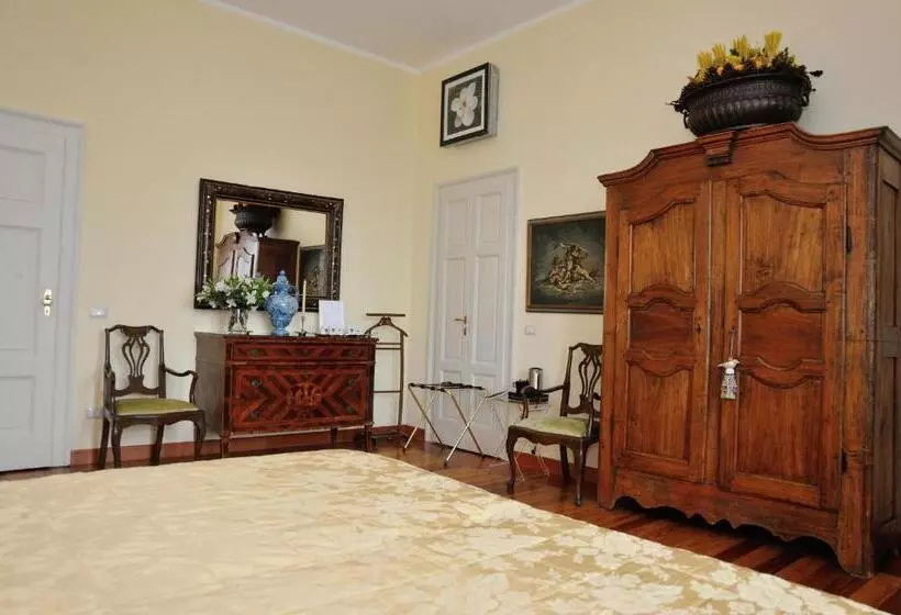 Standard room with outdoor bath, Villa Claudia Dei Marchesi Dal Pozzo