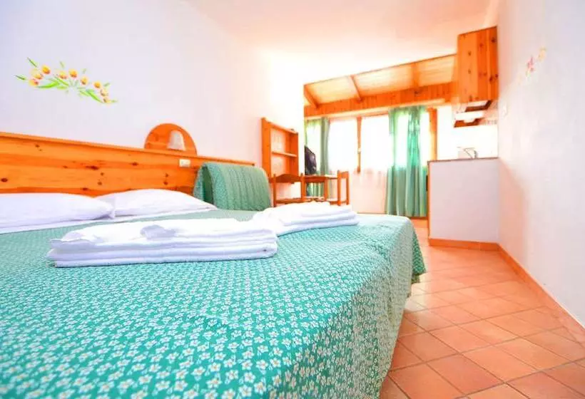 Standard-studio, Villaggio L  Olivara