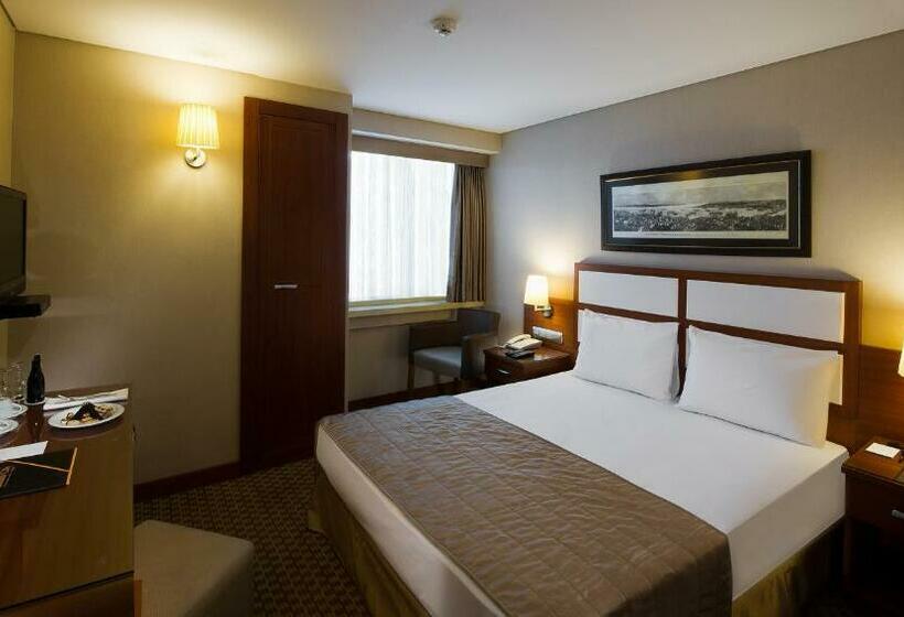 スタンダードルーム, Istanbul Golden City