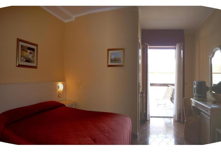 غرفة قياسية, Residence Miralago Rooms & Apartments