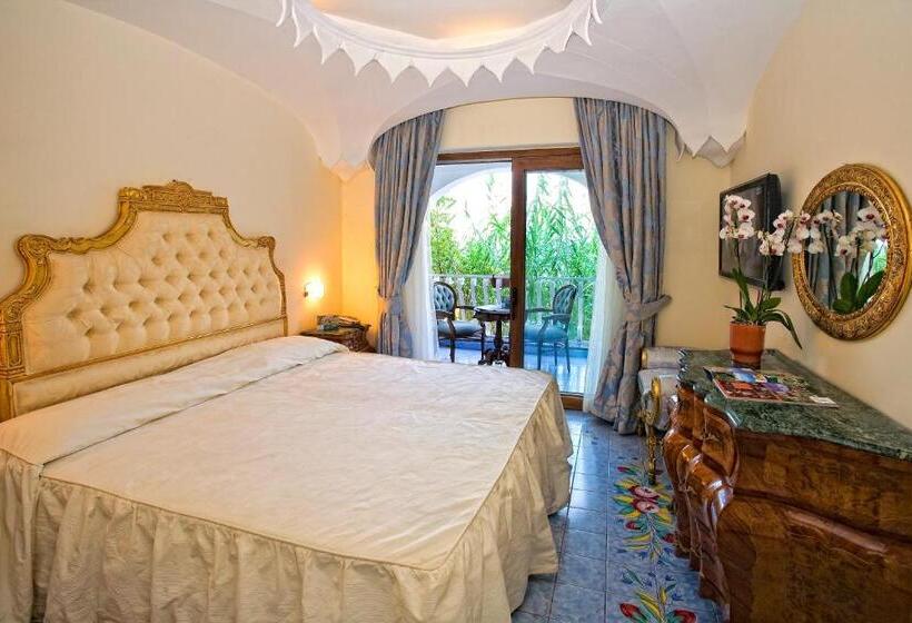 سوییت, Strand Hotel Delfini