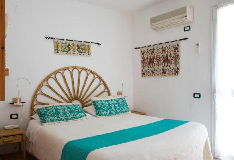 غرفة قياسية, Domus De Janas Sul Mare