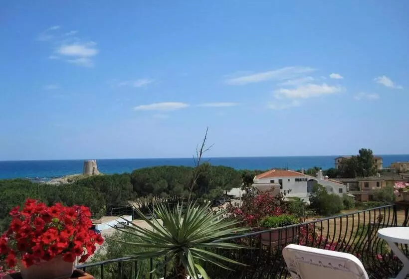 Habitación Estándar Abuhardillada, Domus De Janas Sul Mare