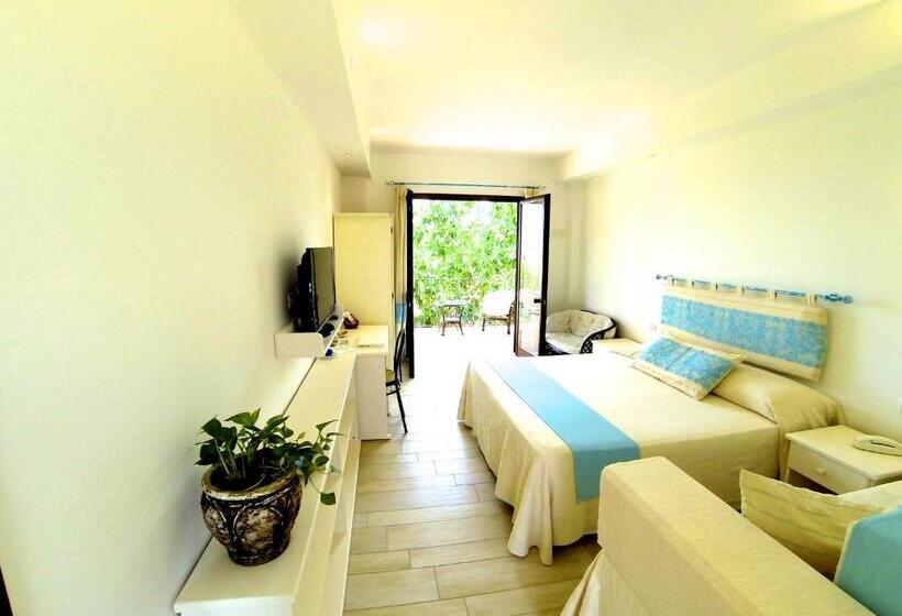 غرفة سوبيريور, Domus De Janas Sul Mare