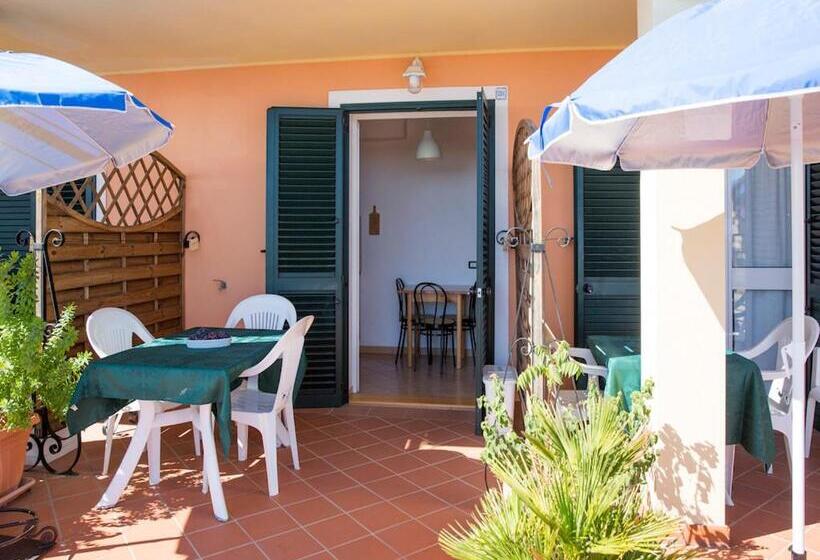 شقة غرفة واحدة مطلة على البحر, Domus De Janas Sul Mare