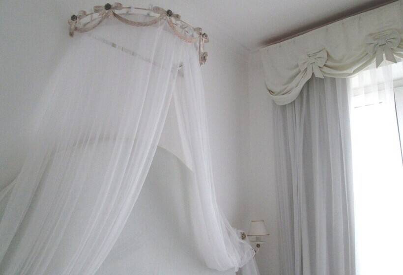 주니어 스위트, Al Cavallino Bianco