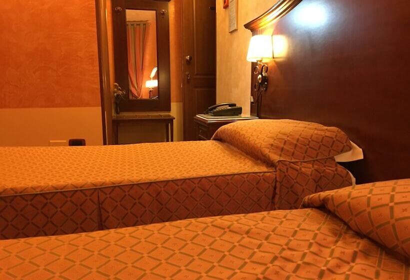 Номер Стандарт, Al Ritrovo