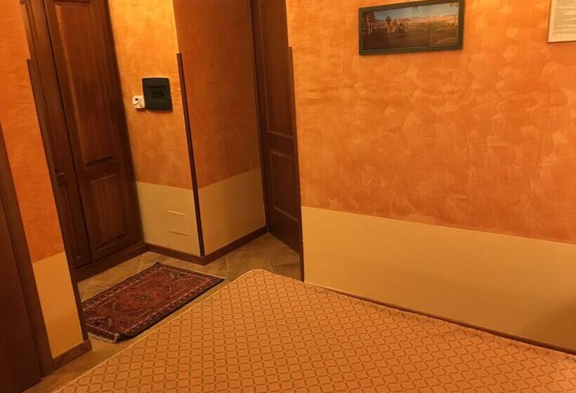 Номер Стандарт, Al Ritrovo