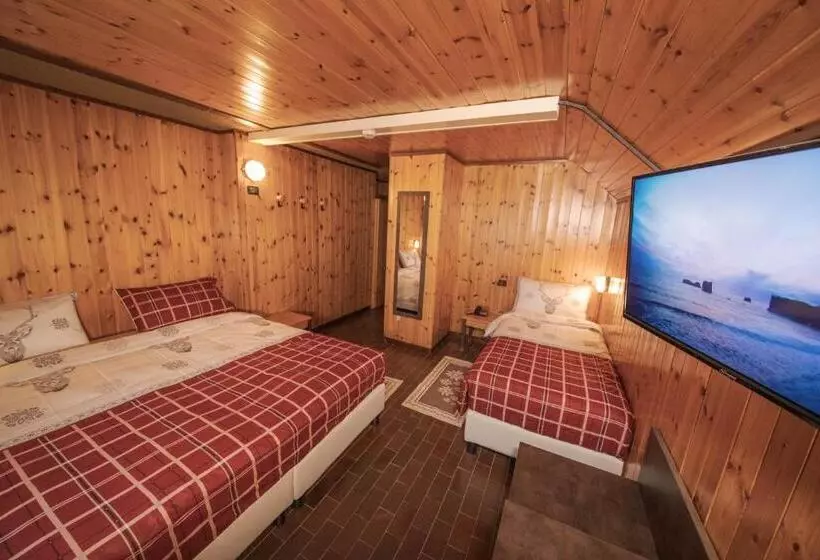 スタンダードトリプルルーム, Albergo Quarto Pirovano