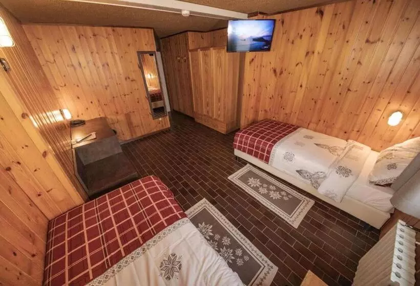 シングルデラックスルーム, Albergo Quarto Pirovano