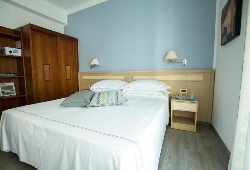 חדר סטנדרט, Arc En Ciel