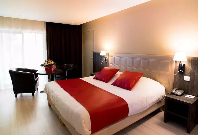 Club Room, Ariane