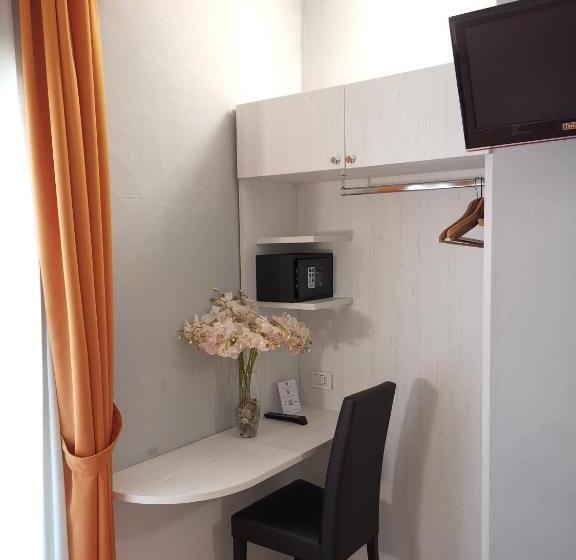 高级单人间, Brianza