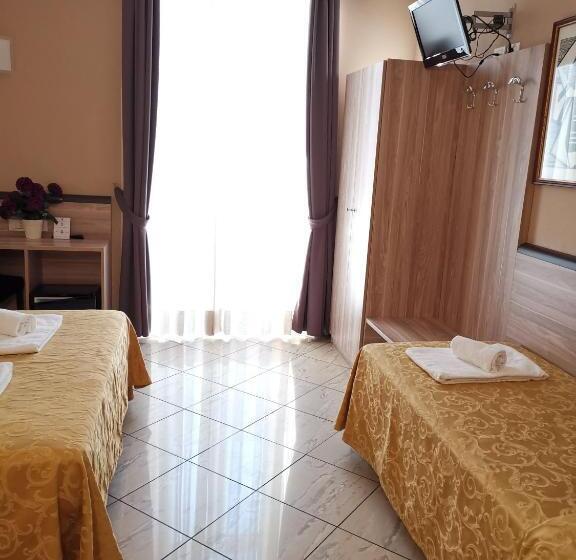 标准三人间, Brianza