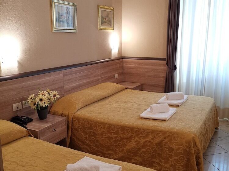 标准三人间, Brianza