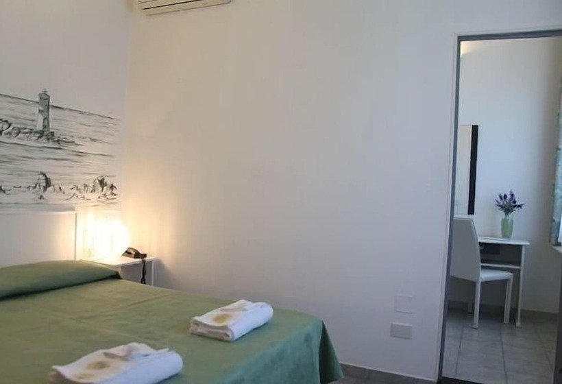 غرفة قياسية, Cala Di Seta