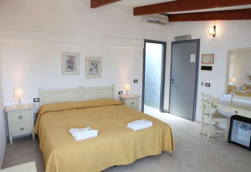 غرفة سوبيريور, Cala Di Seta