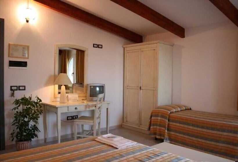 غرفة سوبيريور, Cala Di Seta