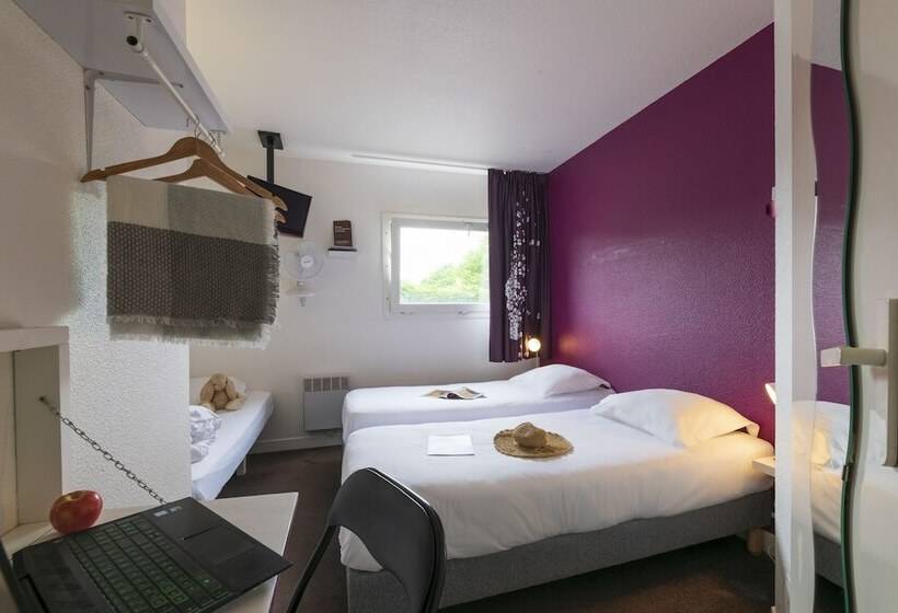 חדר סטנדרט לשלושה, Cerise Auxerre