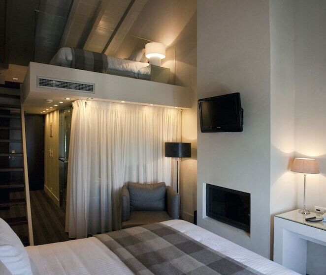 家庭间, Despotiko