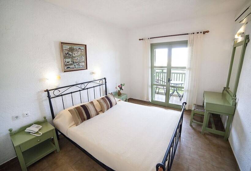 스탠다드 룸, Elpida Village