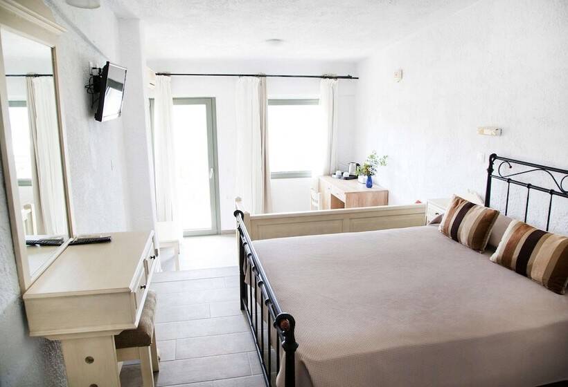 수피리어 룸, Elpida Village