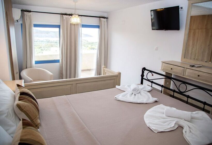 2침실 패밀리 아파트, Elpida Village