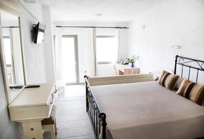 수피리어 룸, Elpida Village