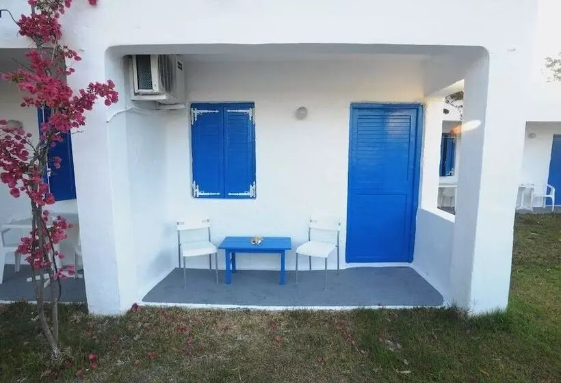 اتاق کلاسیک با چشم‌انداز دریا, Lagada Beach
