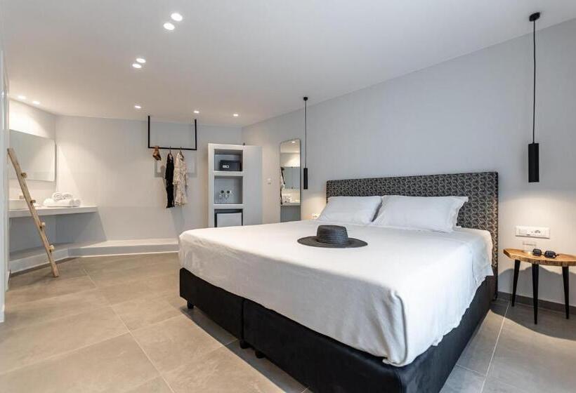 オーシャンビューのプレミアムルーム。, Lianos Village