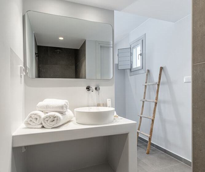 庭の見えるプレミアムルーム, Lianos Village