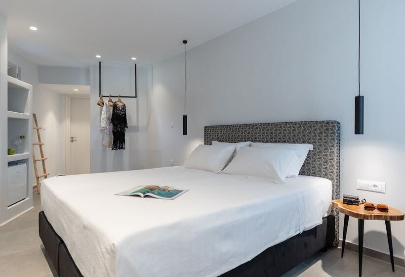 庭の見えるプレミアムルーム, Lianos Village