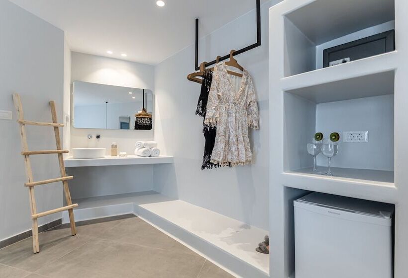 オーシャンビューのプレミアムルーム。, Lianos Village