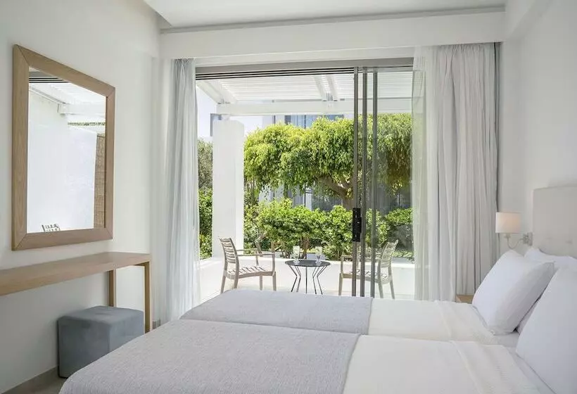 Chambre Standard Vue Jardin, Maritimo Beach