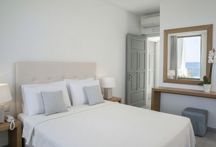 غرفة قياسية مطلّة علي البحر, Maritimo Beach