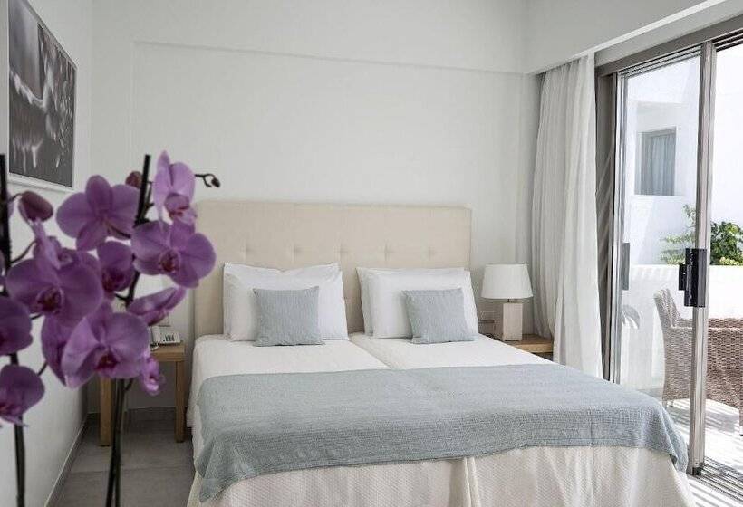 غرفة سوبيريور مطلّة علي الحديقة, Maritimo Beach