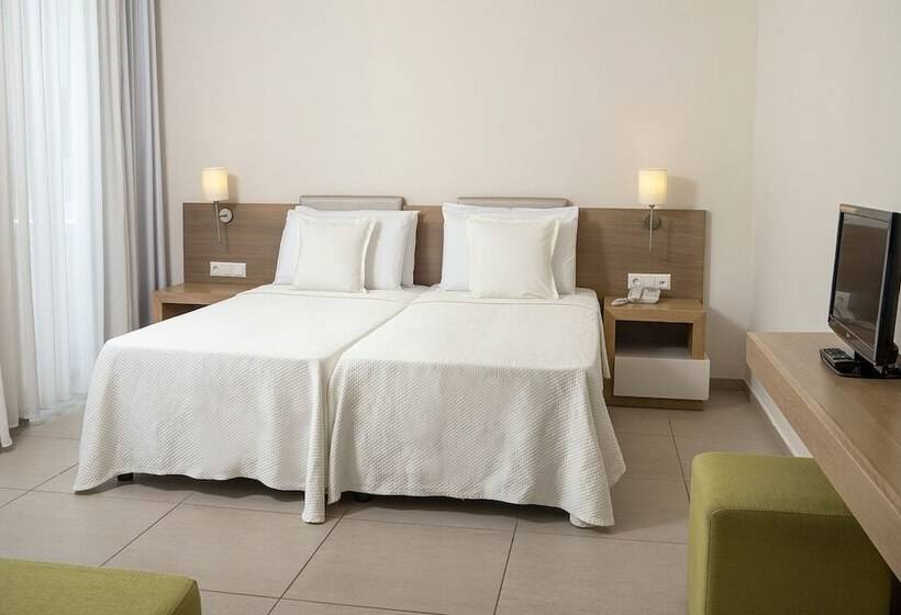 غرفة سوبيريور مطلّة علي الحديقة, Maritimo Beach