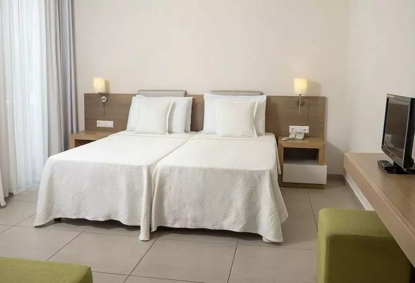 Chambre Supérieure Vue Jardin, Maritimo Beach