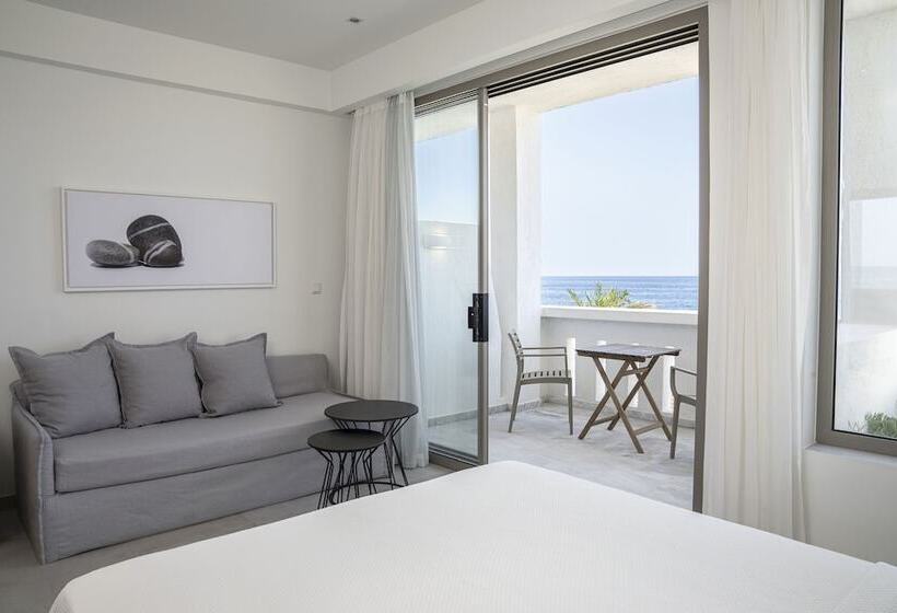 غرفة سوبيريور مطلّة علي البحر, Maritimo Beach