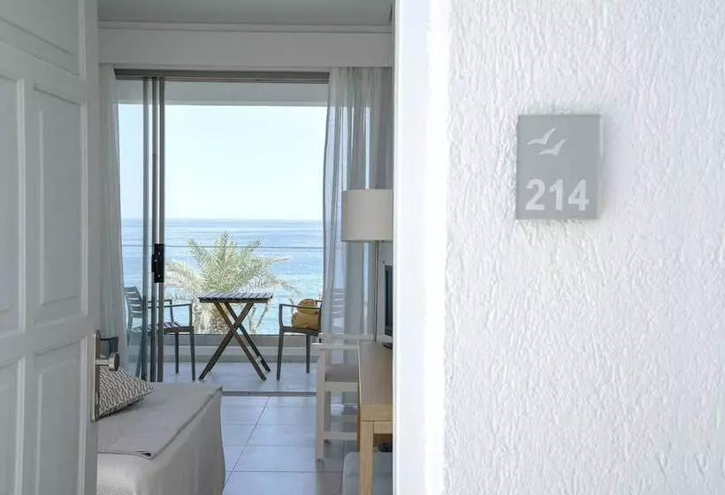 Chambre Supérieure Vue Mer, Maritimo Beach