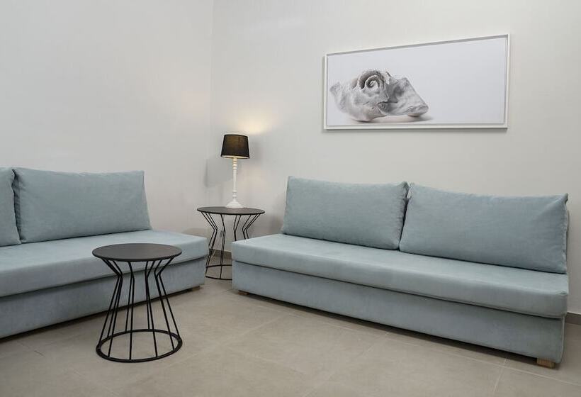 غرفة عائلية مطلّة علي الحديقة, Maritimo Beach